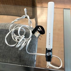 T3 Hair Iron